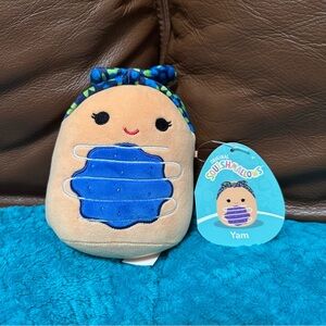 SQUISHMALLOWS Yam the Blueberry Donut 5in NWT